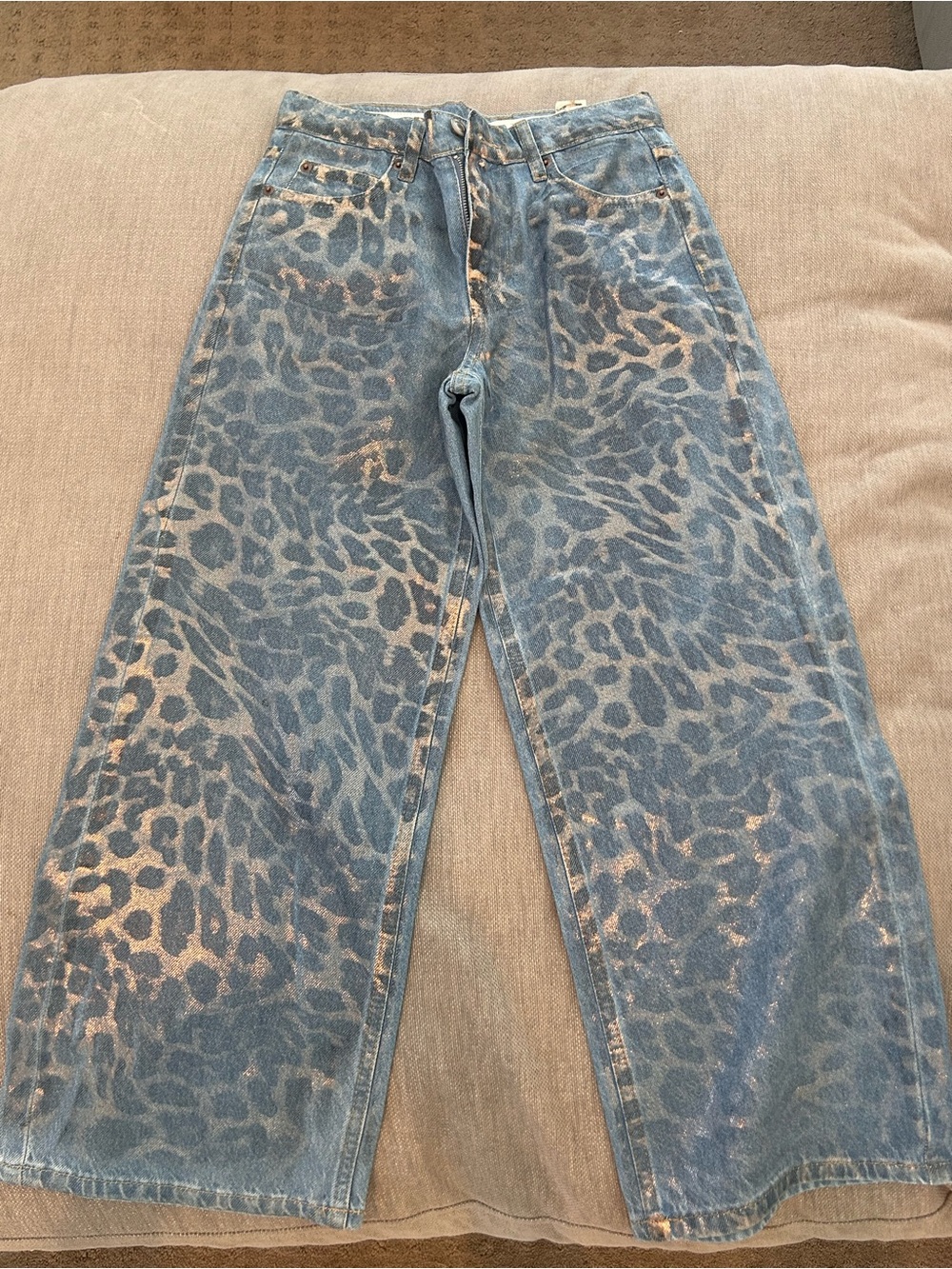 Girls Zara shimmery gold Leopard Print Wide-Leg Jeans 9/10